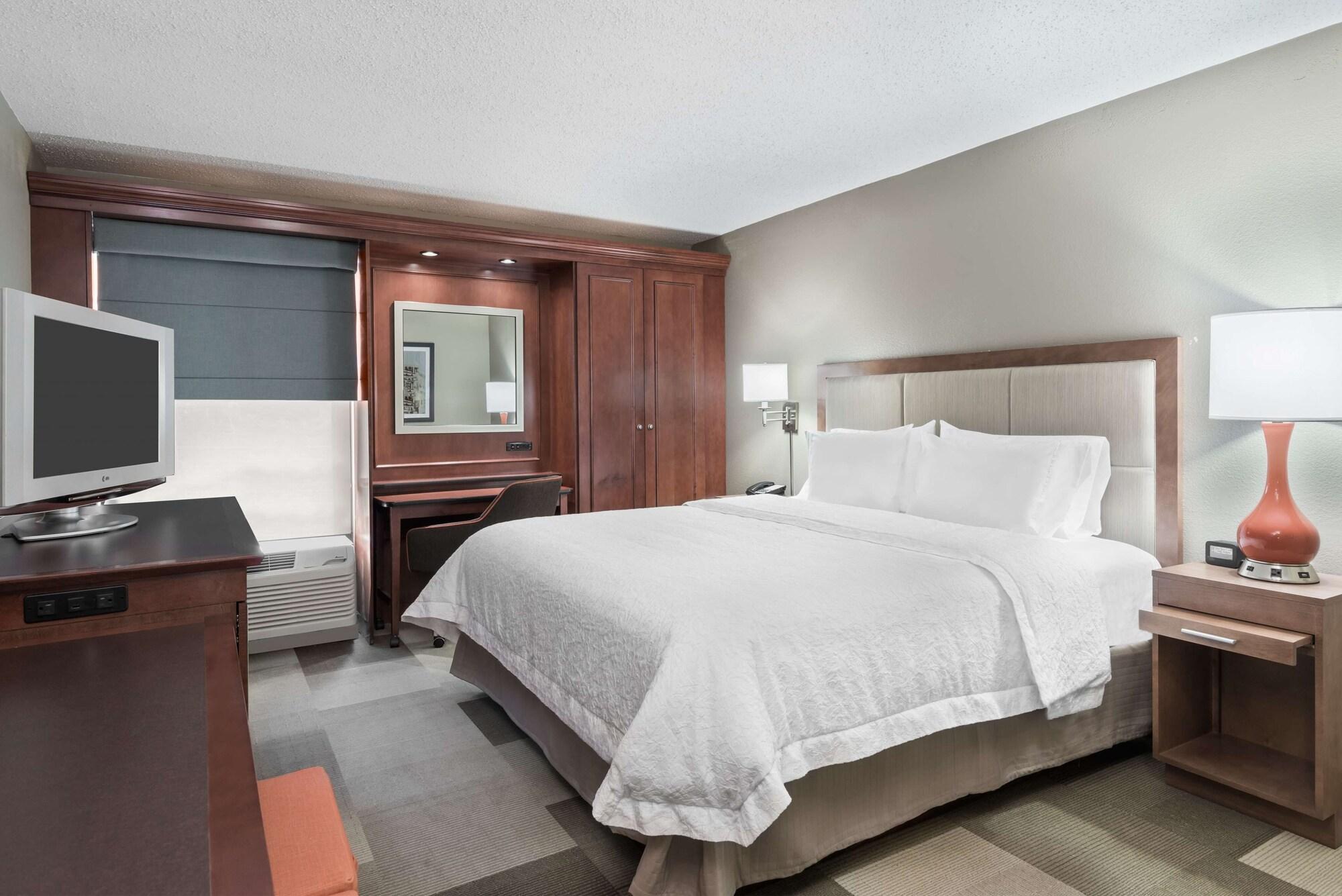 Hotel Hampton Boston / Marlborough