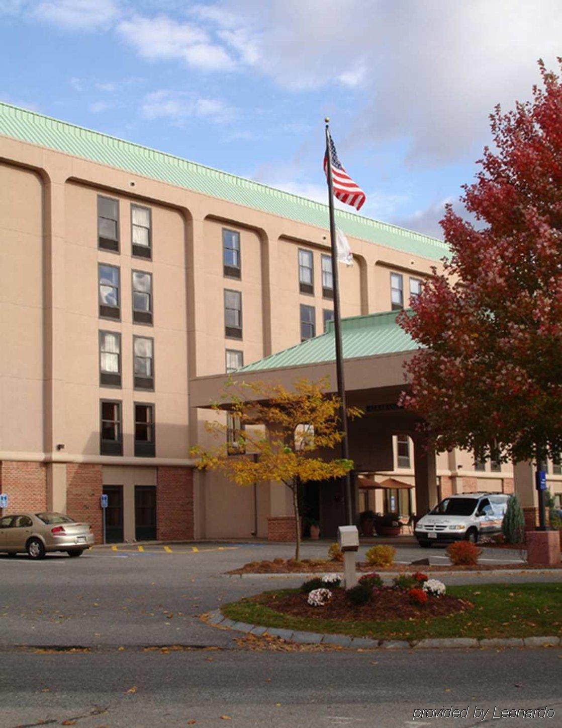 Hotel Hampton Boston / 3*